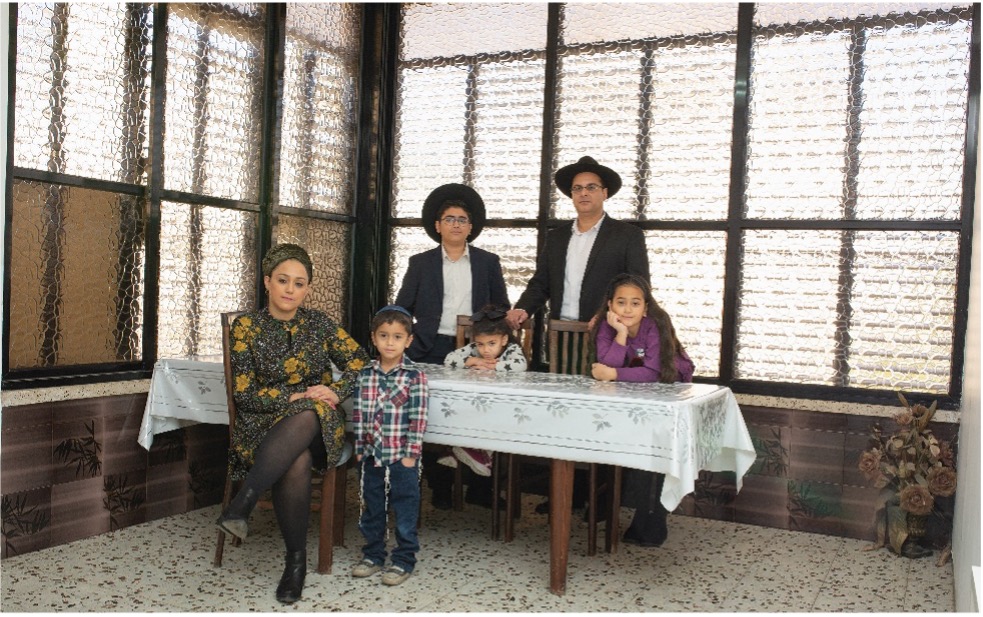 Shahar and Shirley Bakshi and their children: Yakir Zion, Avishag Sara, Noa and Uri. ANU Museum, 3rd floor